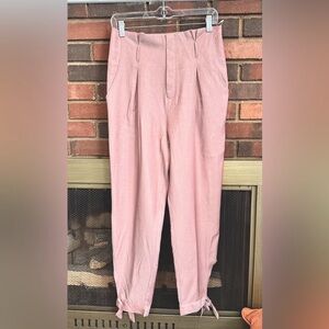 🛍️ NWOT Lalavon unique style pants with pockets Size M
